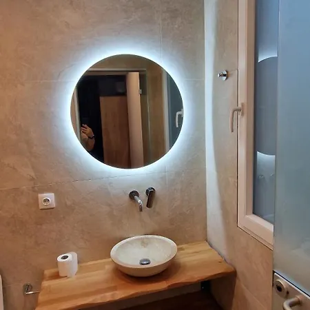 Ivanka's * Skala Rachoni (Thasos)