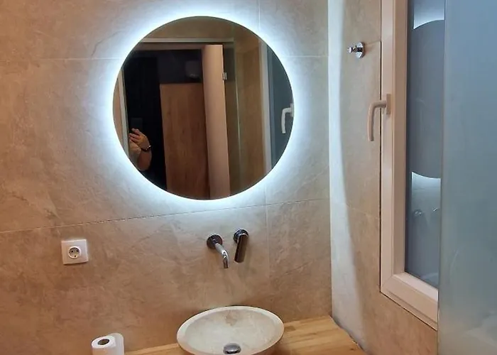 Ivanka's * Skala Rachoni (Thasos)